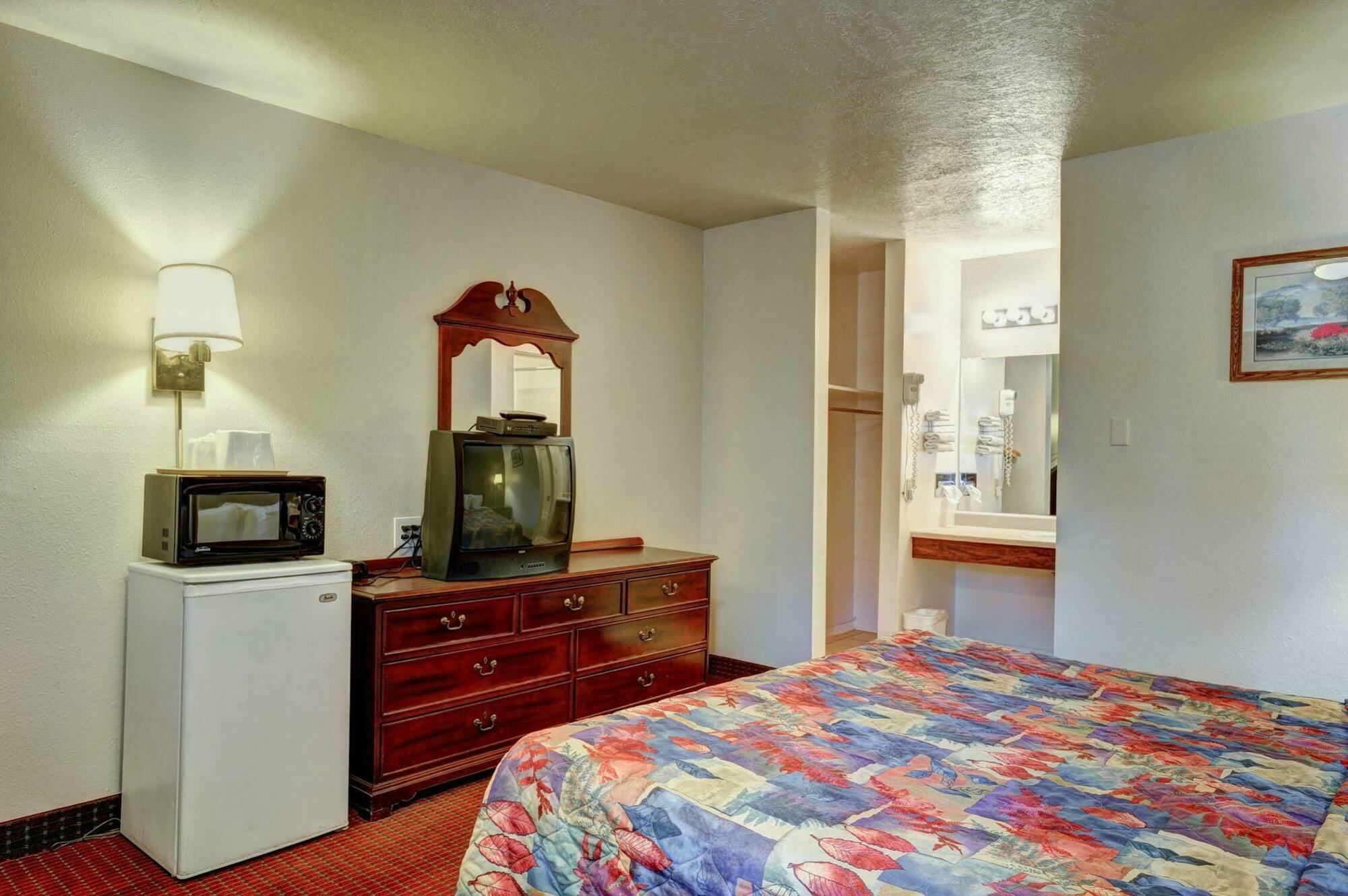 Rodeway Inn Cedar City Kültér fotó